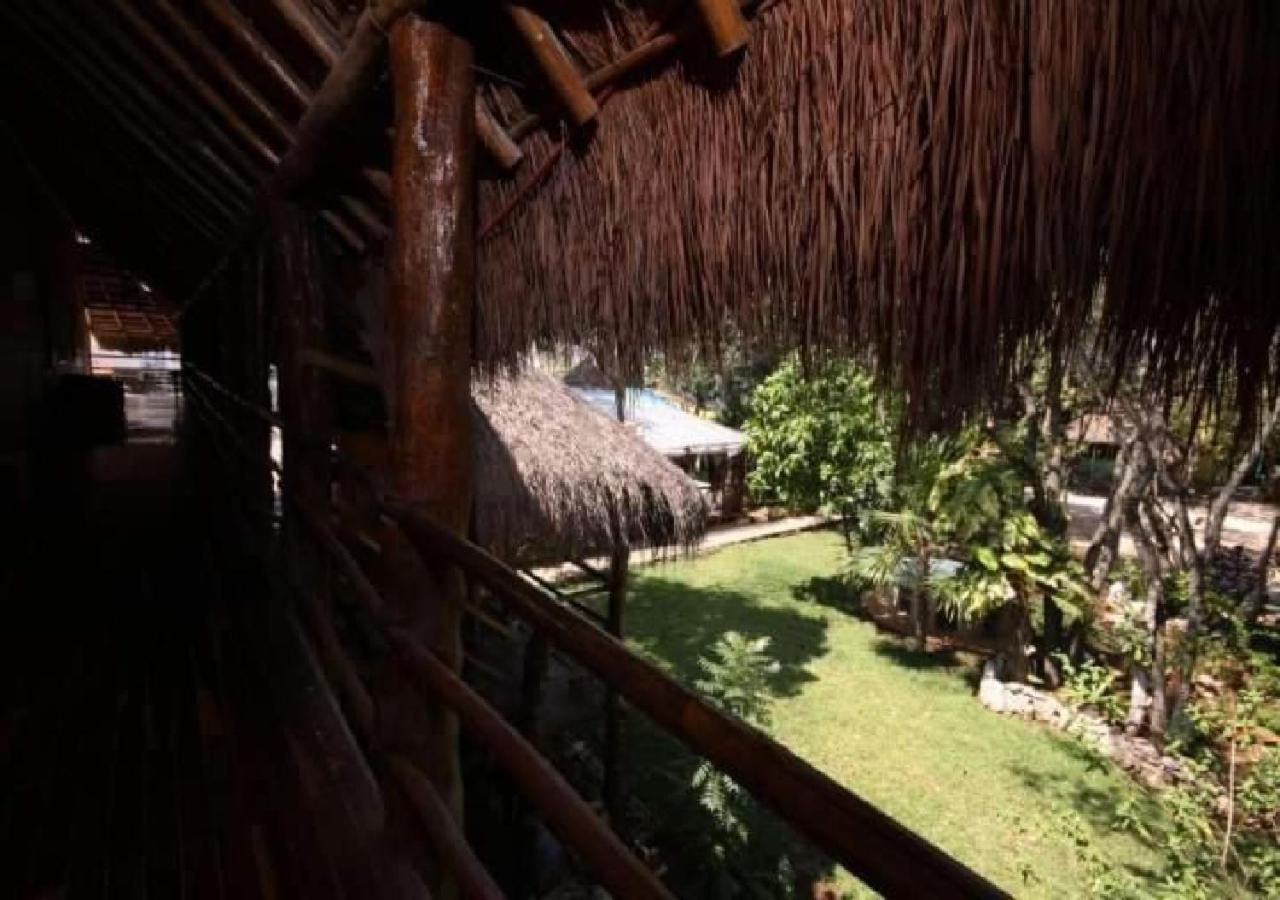 Esduma Iguanas Hotel 신데 델 카르멘 외부 사진